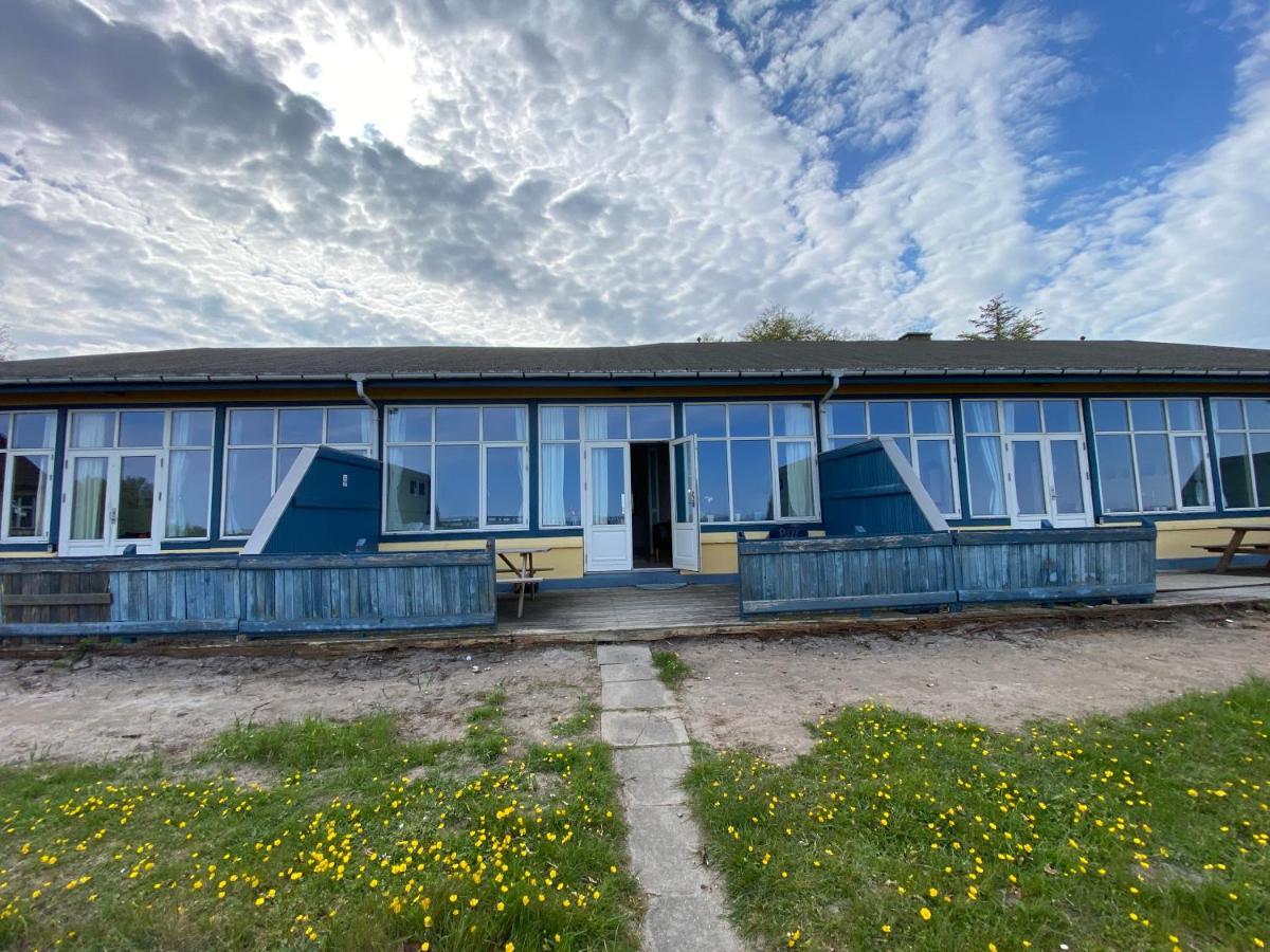 Skaerven Beachfront Apartments And Cottage Нюборг Экстерьер фото